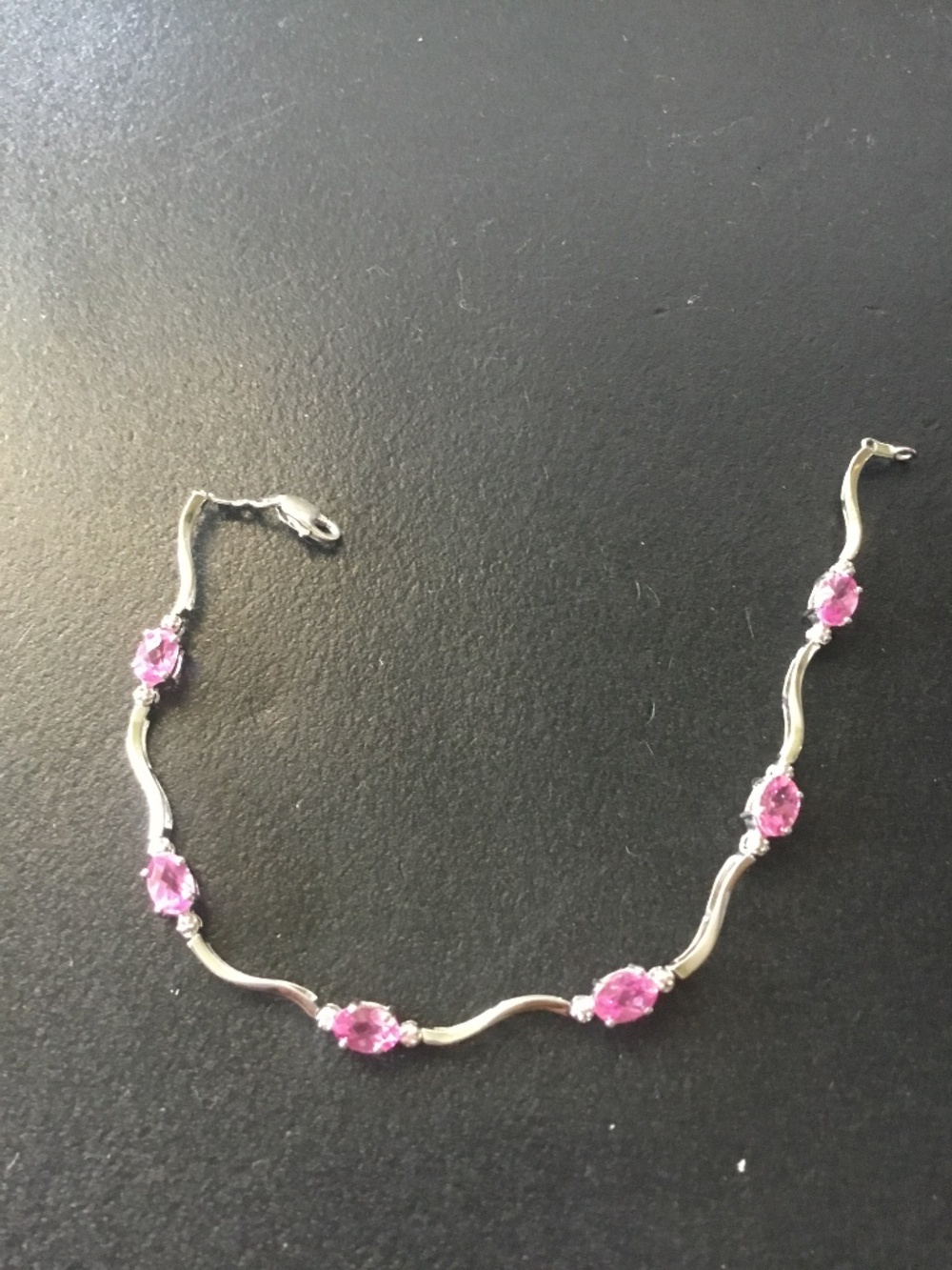 10k gold Sapphire pink & diamond accents=bracelet 7 1/8=3.93 grams